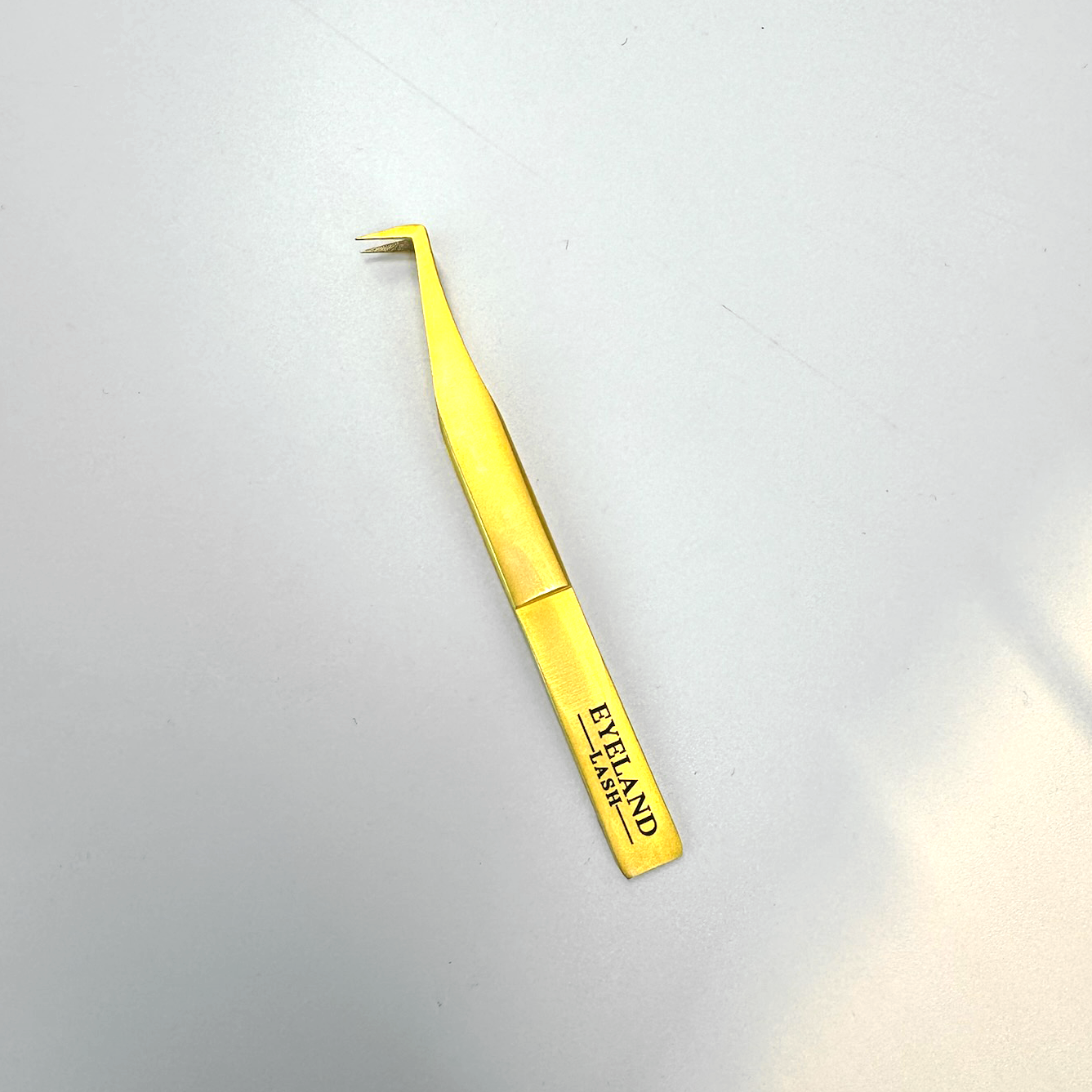 Palawan Tweezer - Pineapple Gold Collection - Eyeland Lash