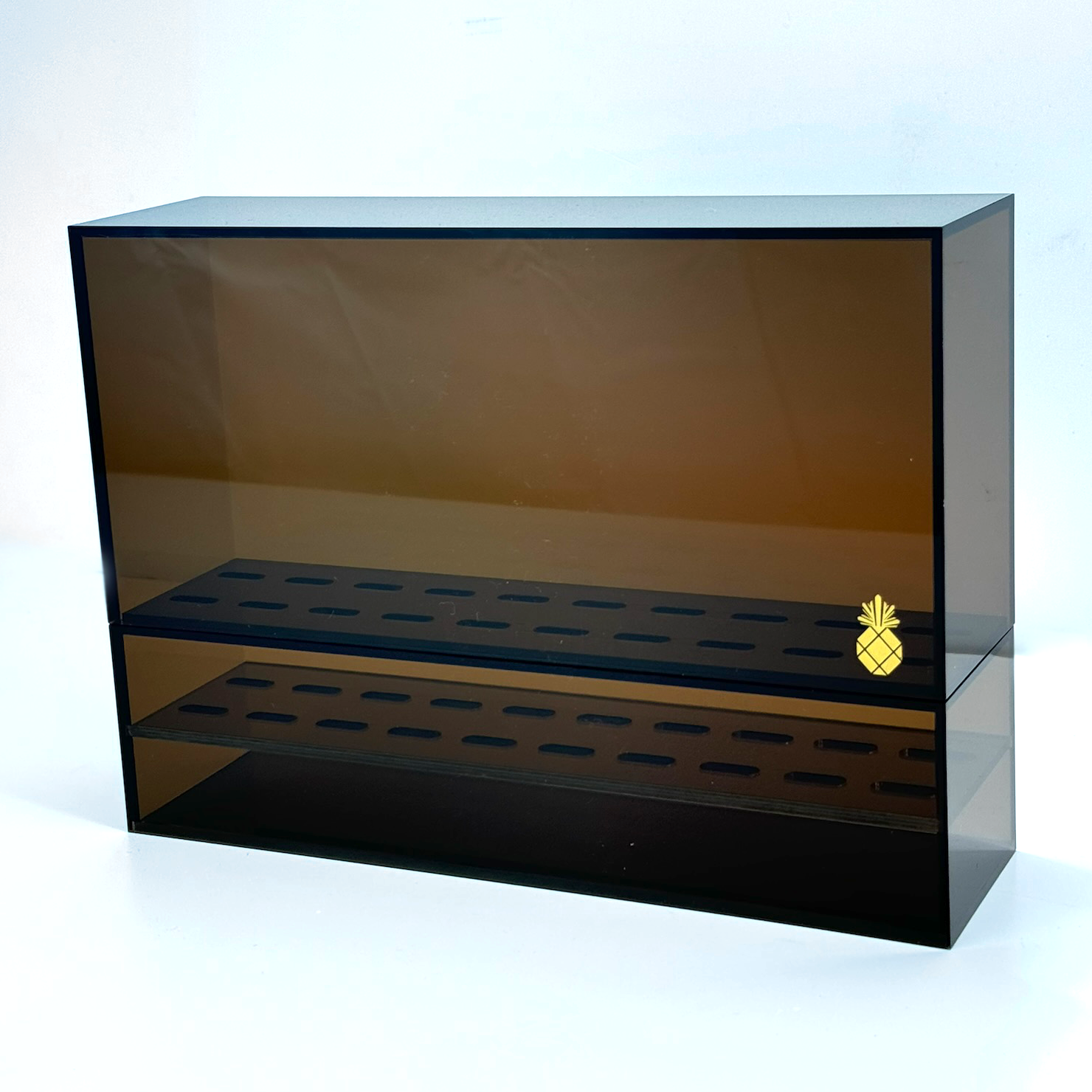 Tweezer Storage - Brown (holds 20) - Eyeland Lash