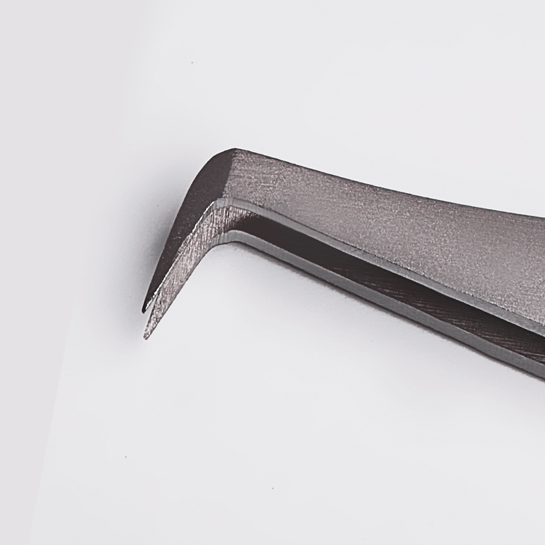 Light Volume Palawan Tweezer - Sand - Eyeland Lash