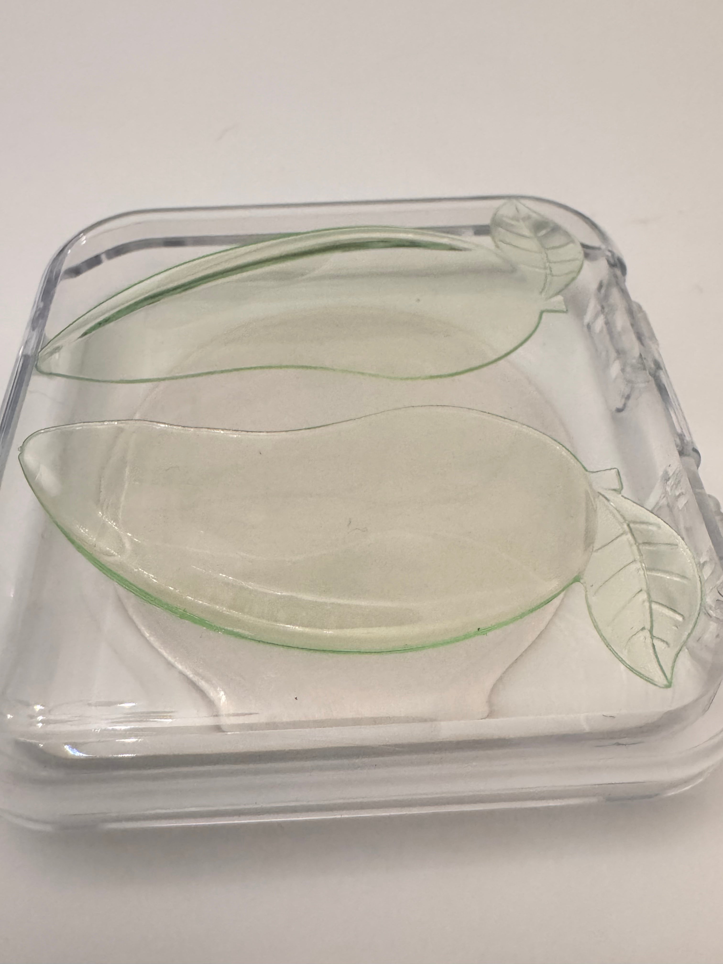 Mango Reusable Silicone Eyepads